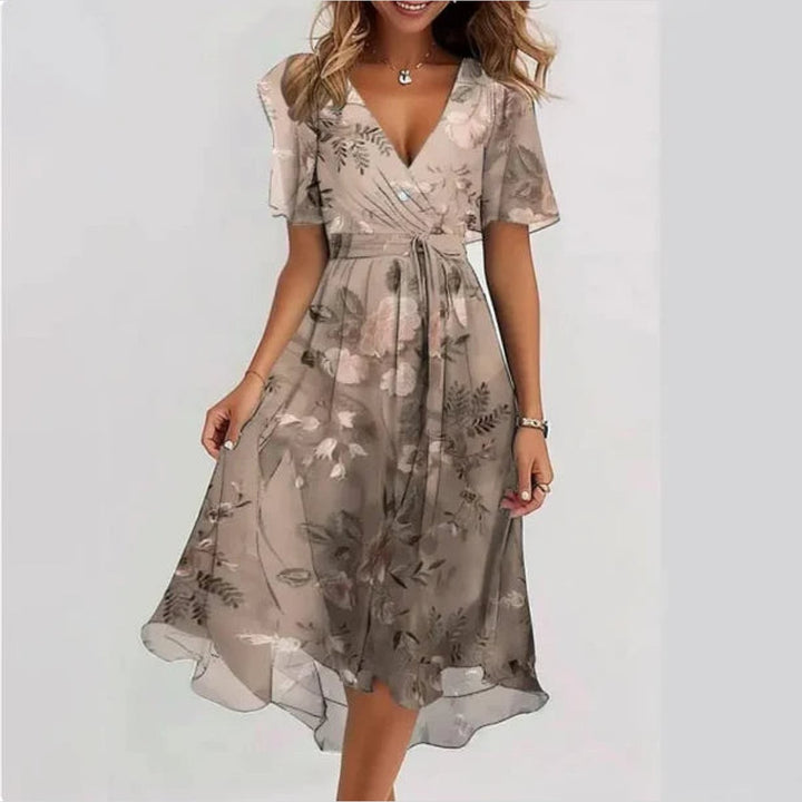 Uomaboutique Line kort festkjole 4